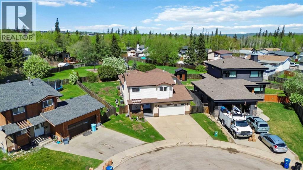 116 ROYAL Gardens, Fort McMurray