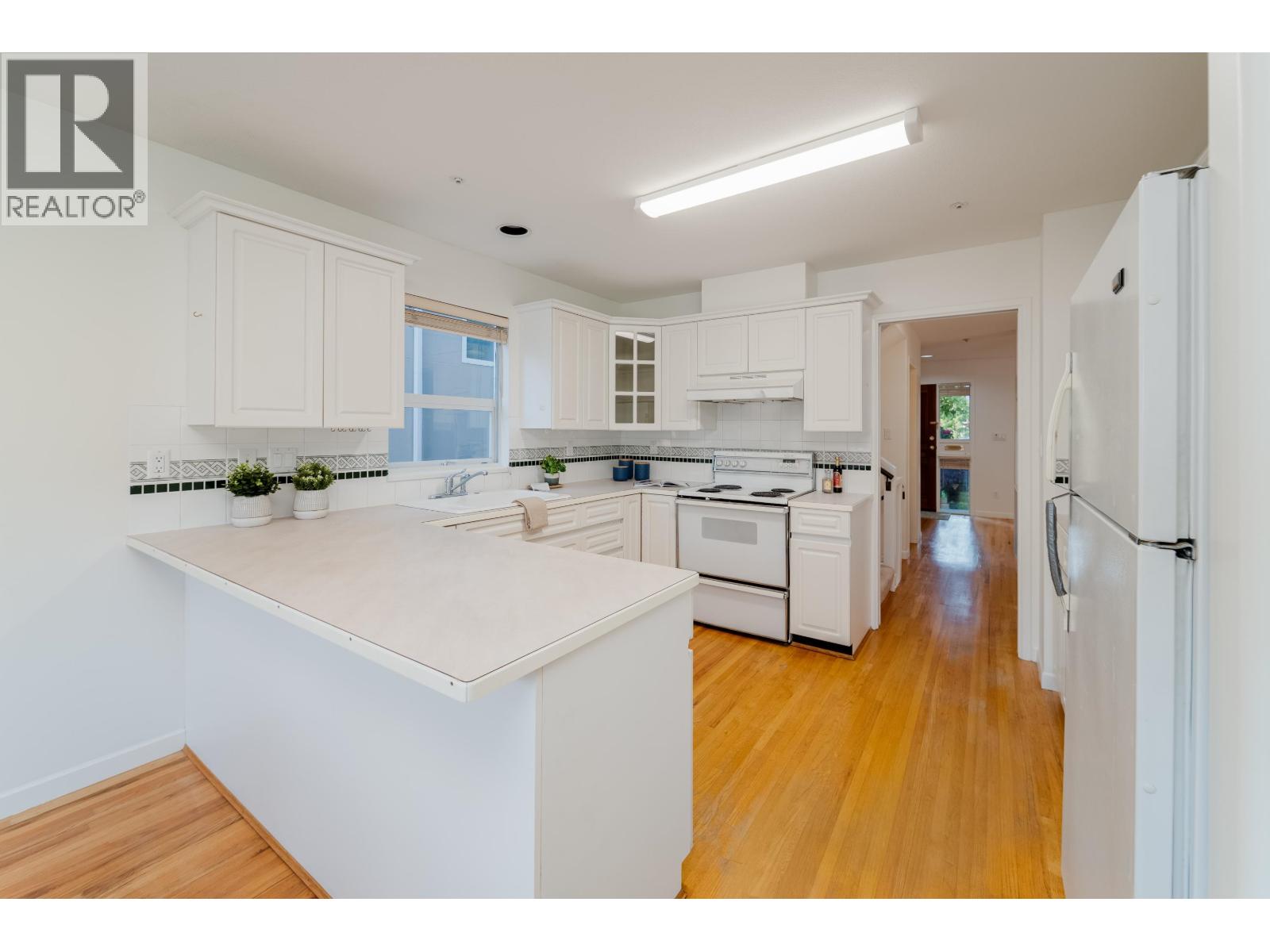 4 Bed, 4 Bath House for Sale in Vancouver – 4682 W 14TH AVENUE, Vancouver – MLS# R3128361 - Image 20