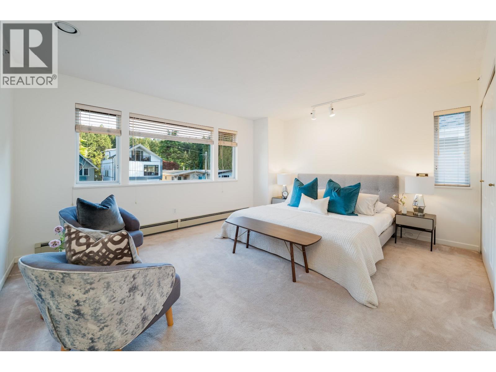 4 Bed, 4 Bath House for Sale in Vancouver – 4682 W 14TH AVENUE, Vancouver – MLS# R3128361 - Image 10