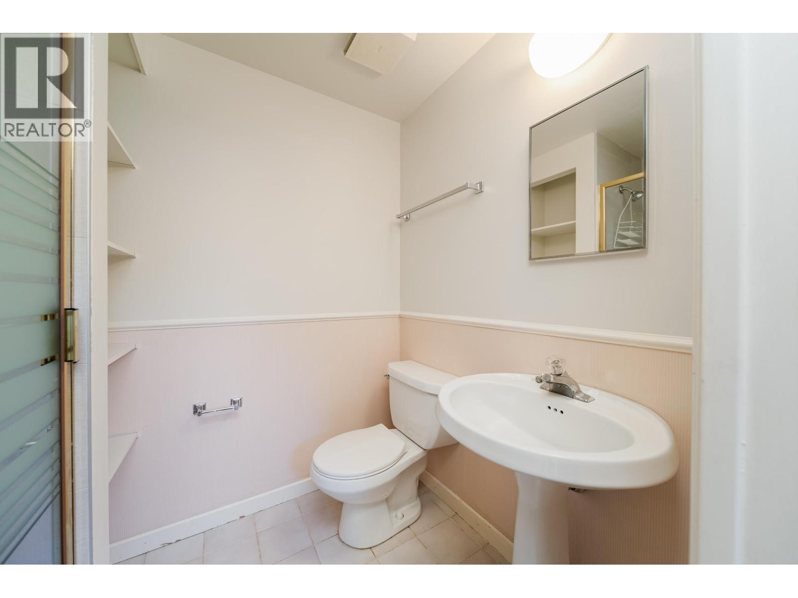 4 Bed, 4 Bath House for Sale in Vancouver – 4682 W 14TH AVENUE, Vancouver – MLS# R3128361 - Image 19