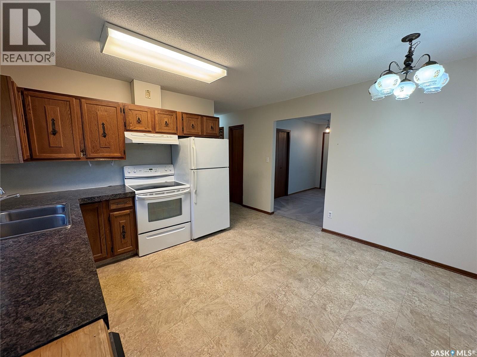 86 1st STREET SW - 10