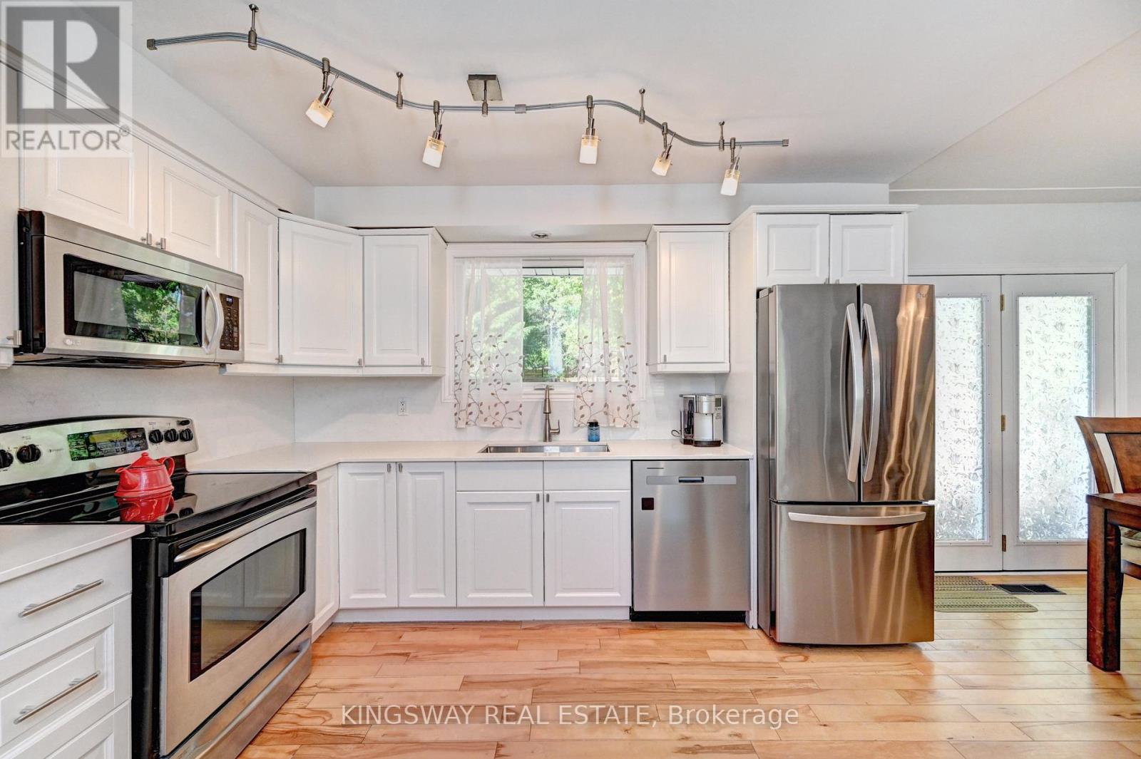 118 ADAM STREET - 11