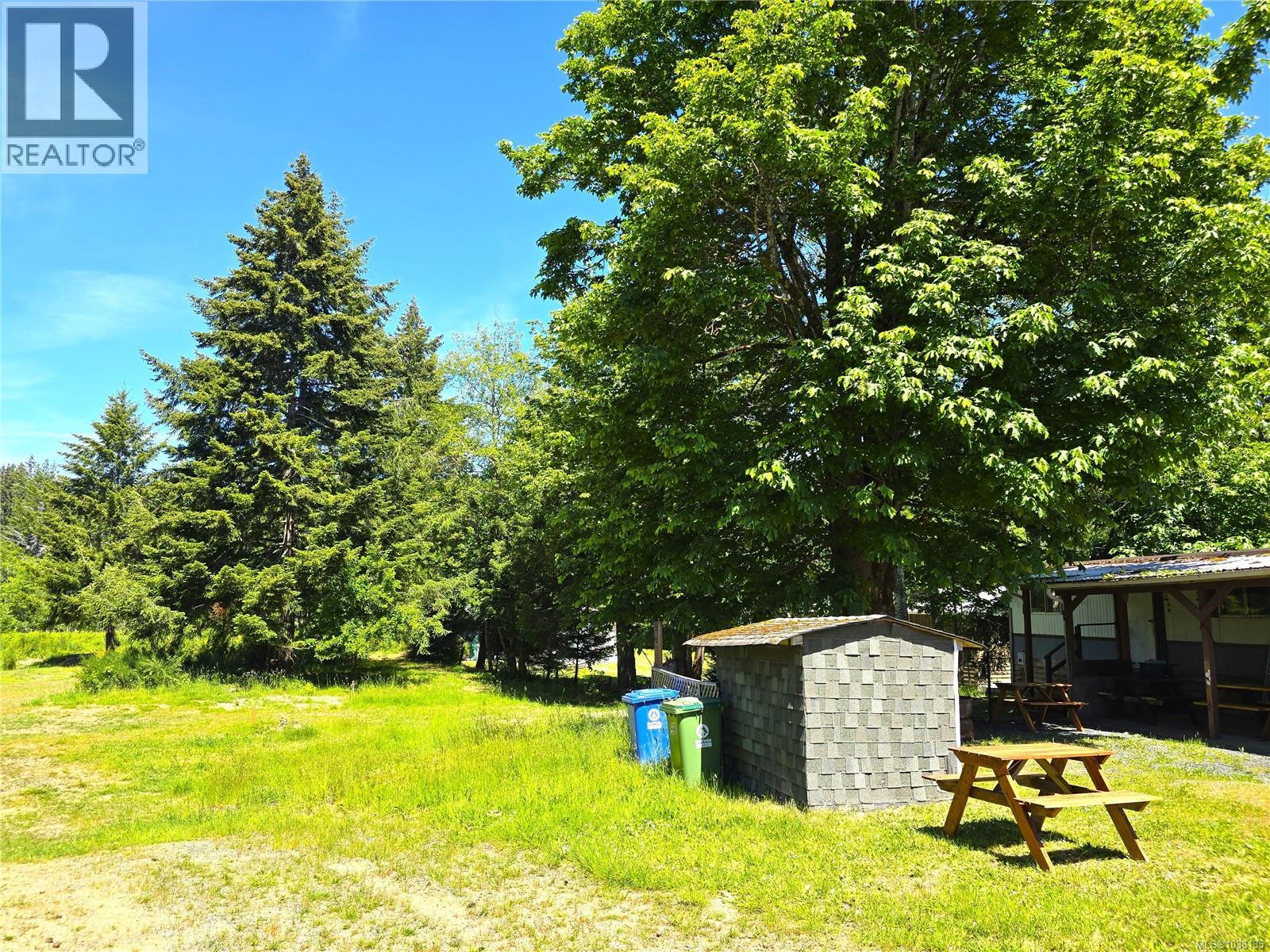 #3 2831 Burde St - 5