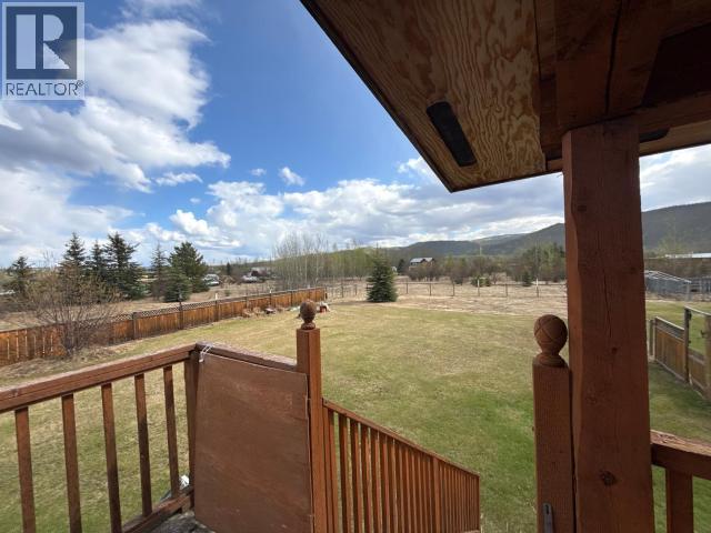 12 FIREWEED ROAD - 18