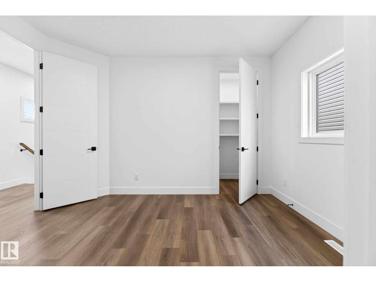 5308 103A AV NW - 33