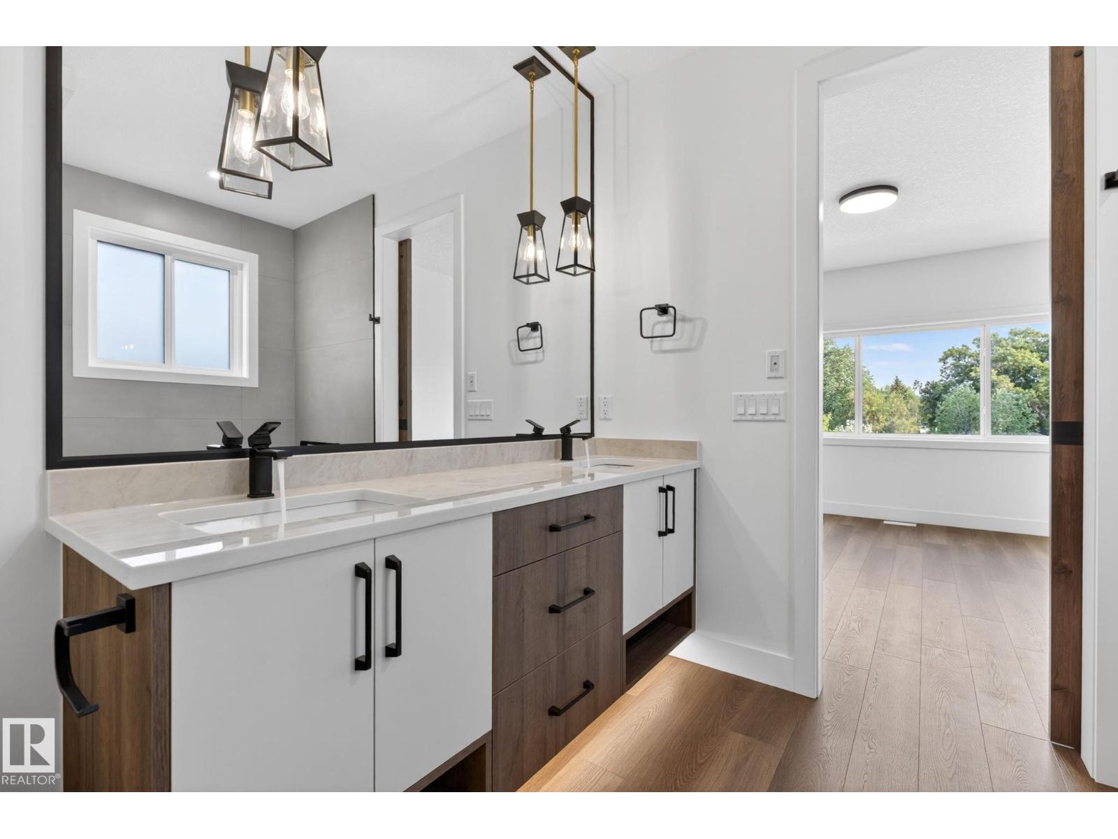 5308 103A AV NW - 42