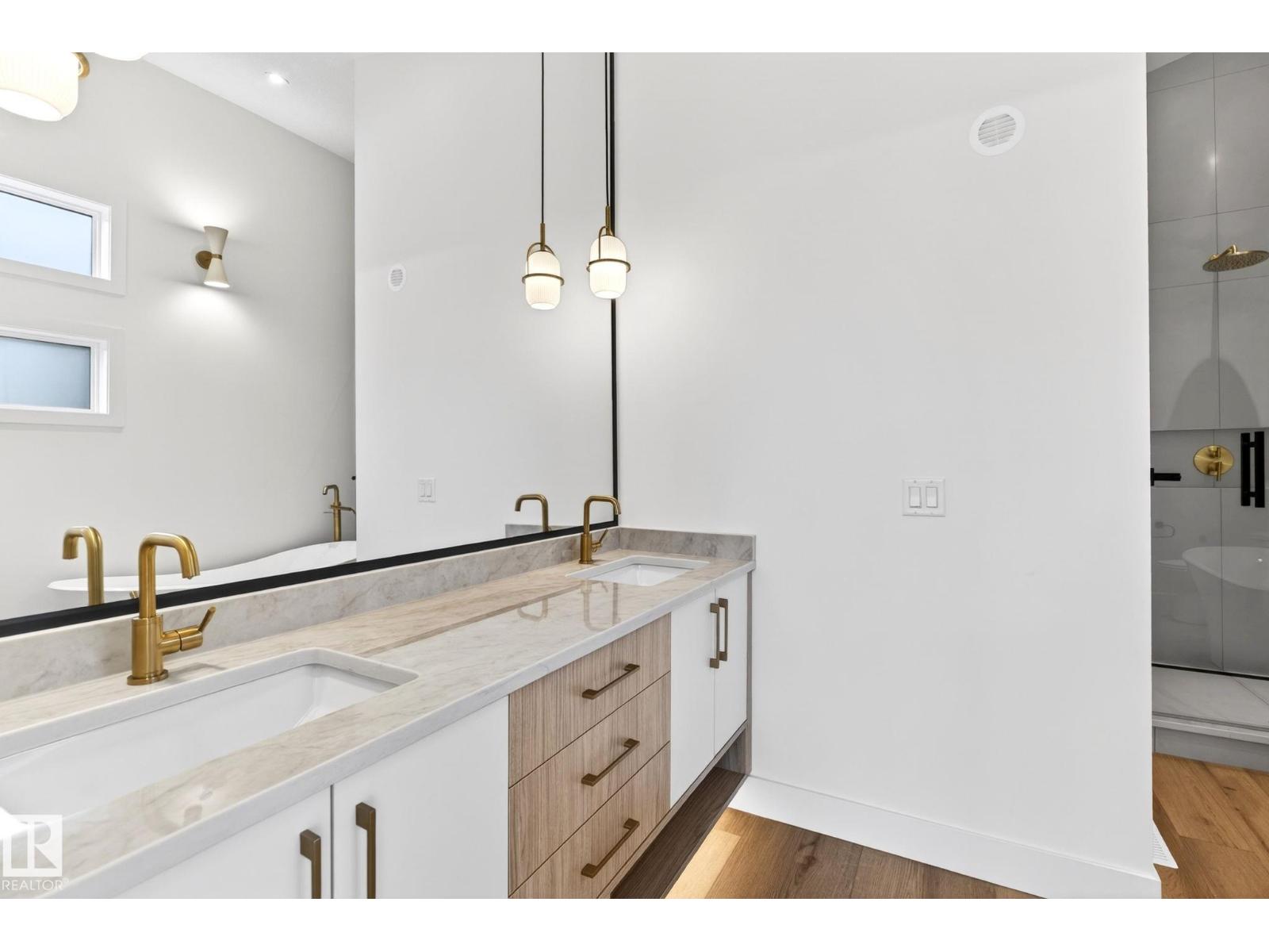 5310 103A AV NW