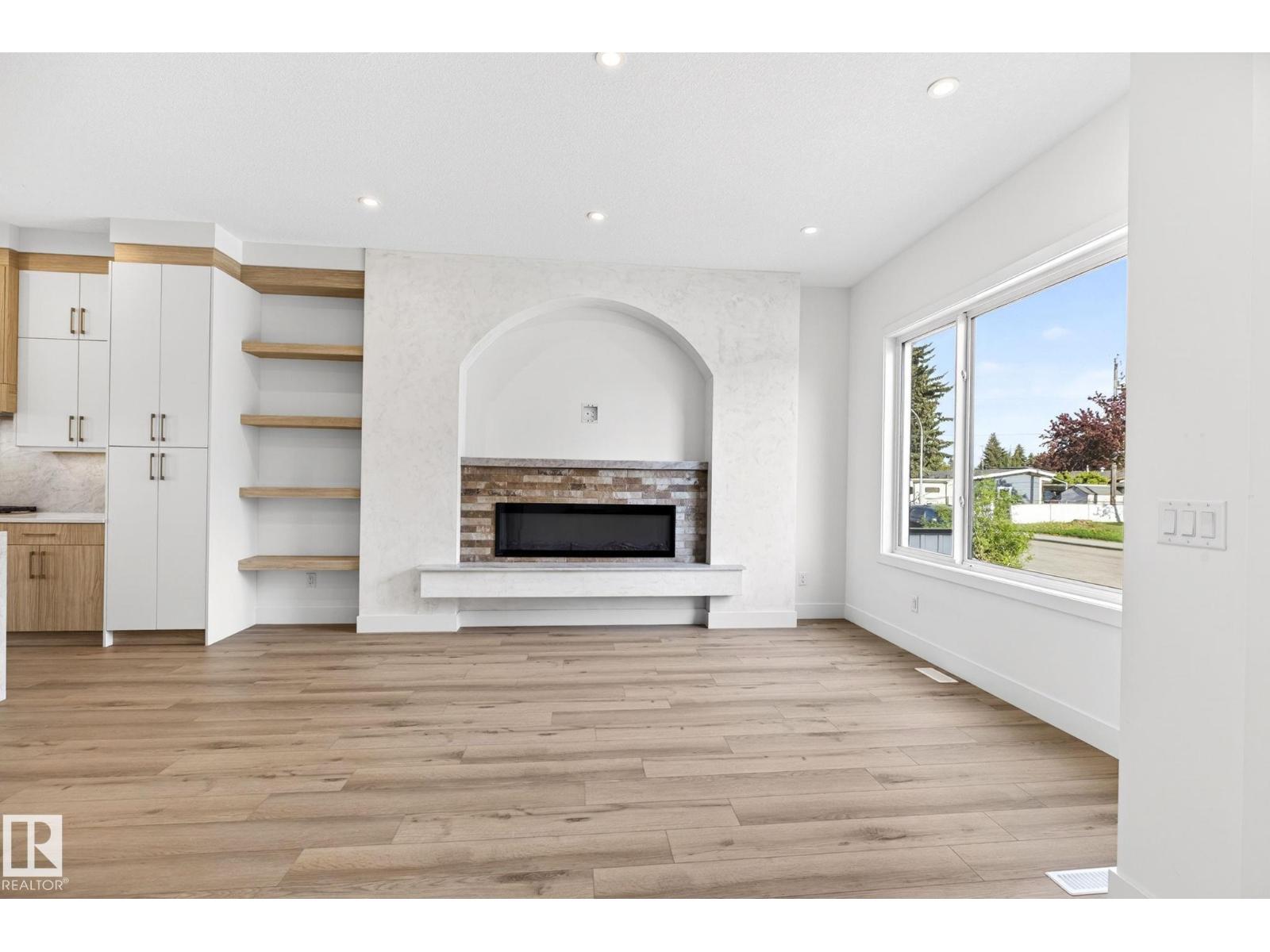 5310 103A AV NW - 9
