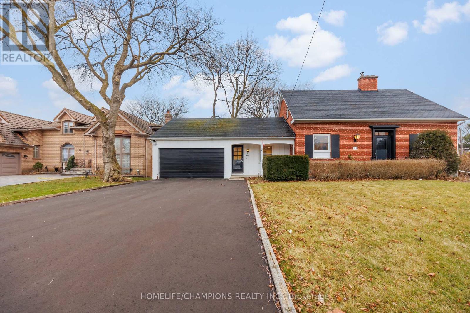Listing photo of 44 MARYDON CRESCENT