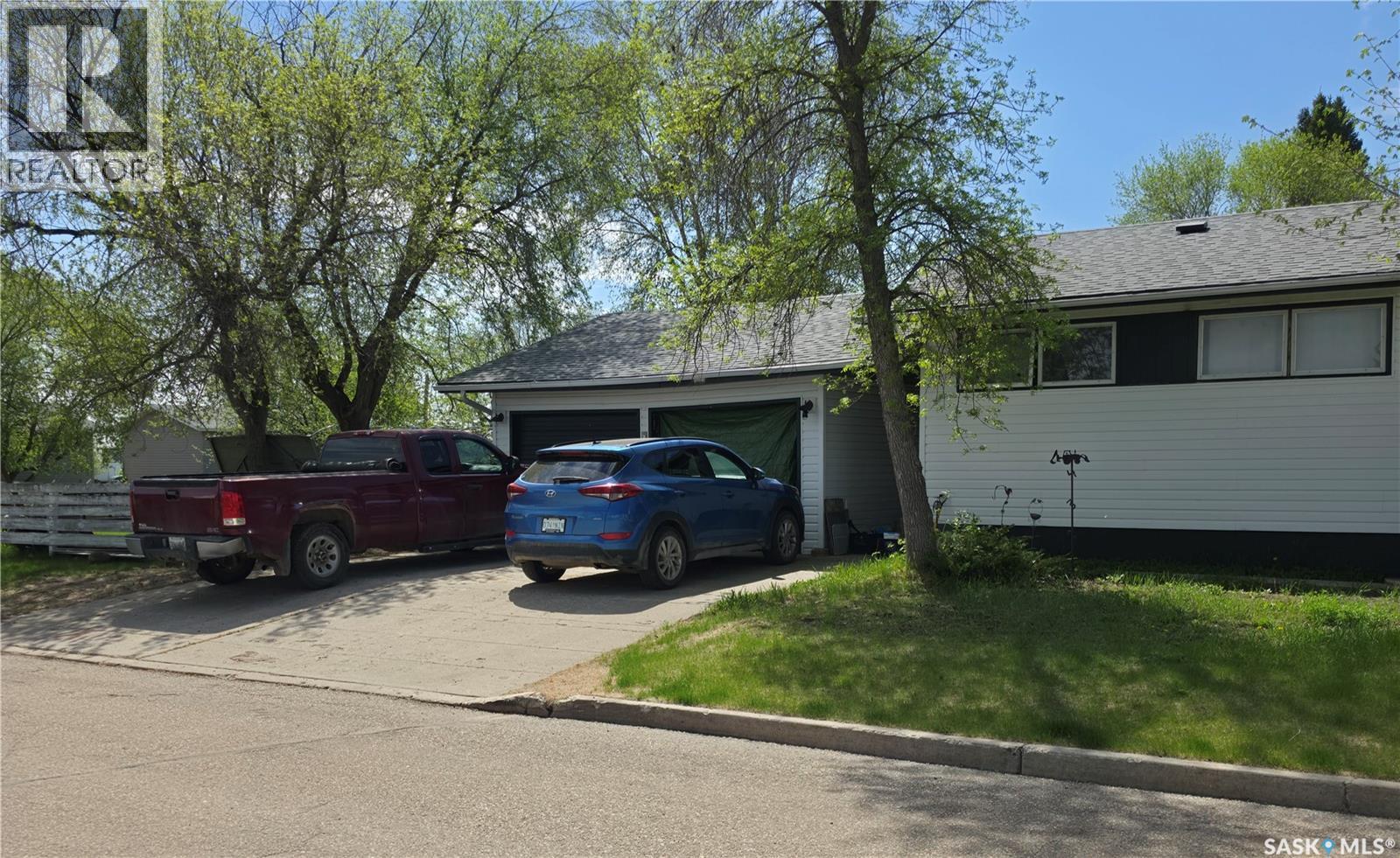 38 6th STREET SE - 2