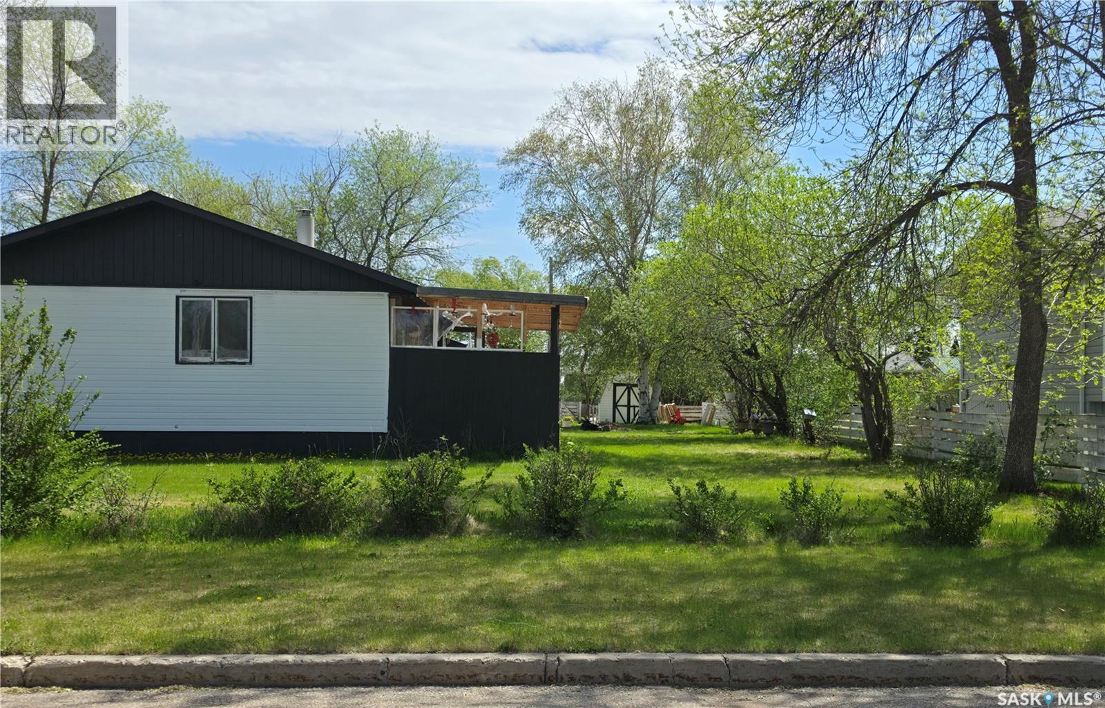 38 6th STREET SE - 3