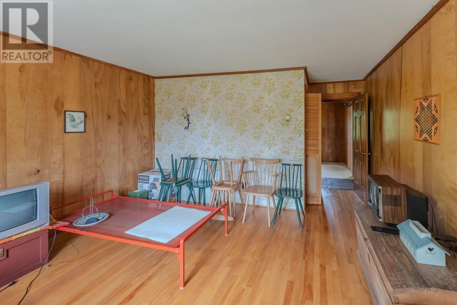 Property 23 of 24 of 41 Eisnor Road
