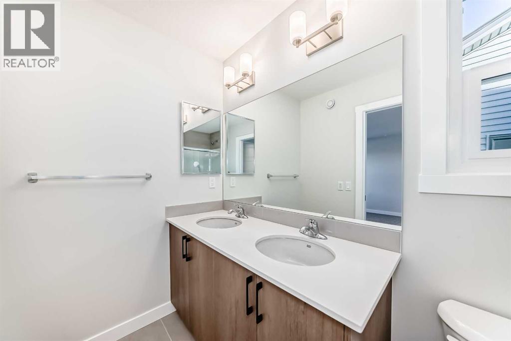 241 BRIDGEPORT GATE - 26
