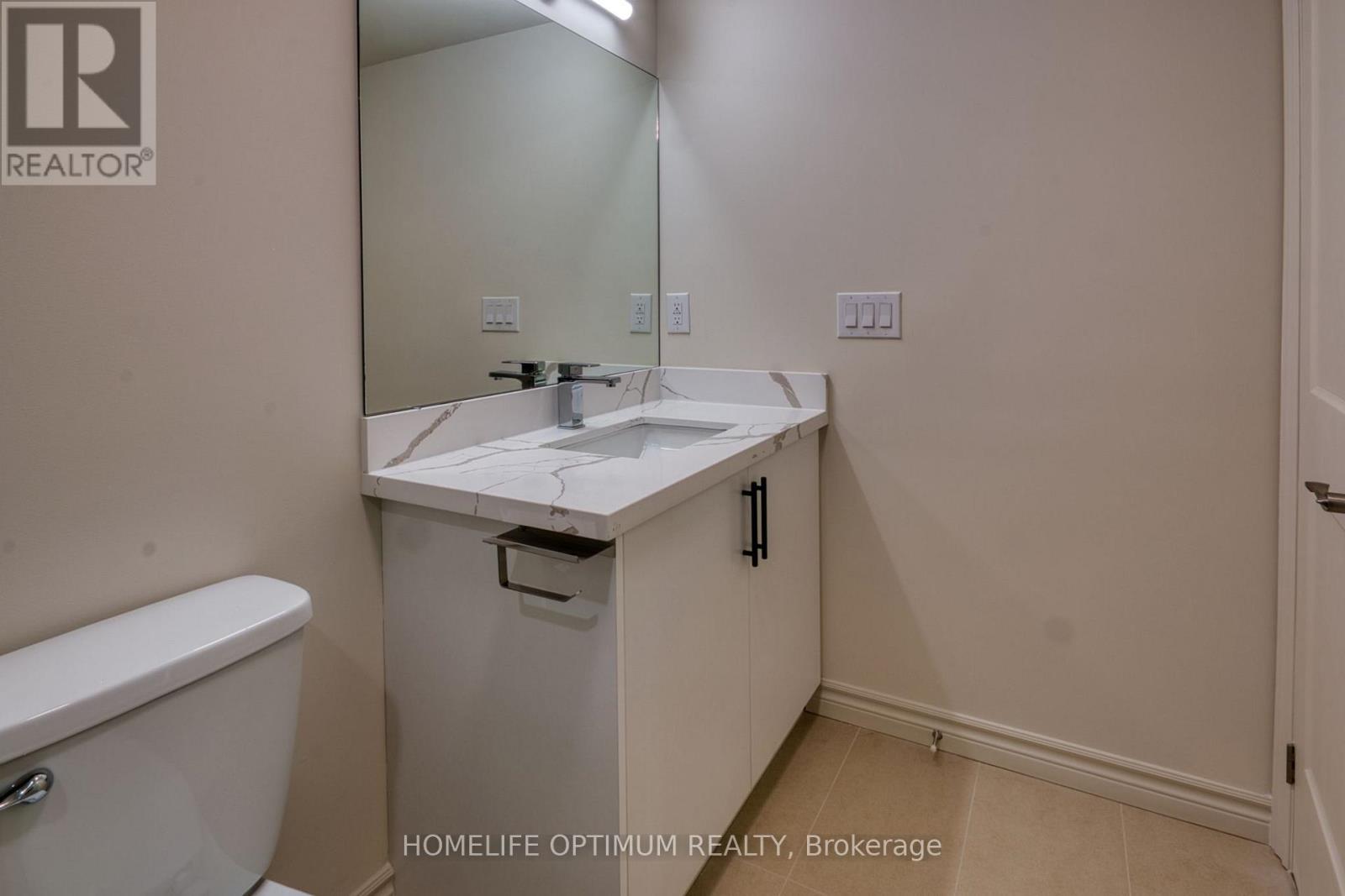 #204 12 SUNCREST LANE - 8
