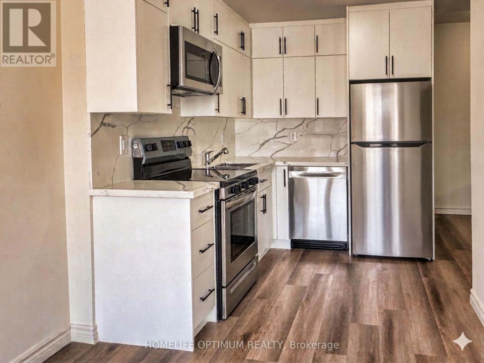 #204 12 SUNCREST LANE - 4
