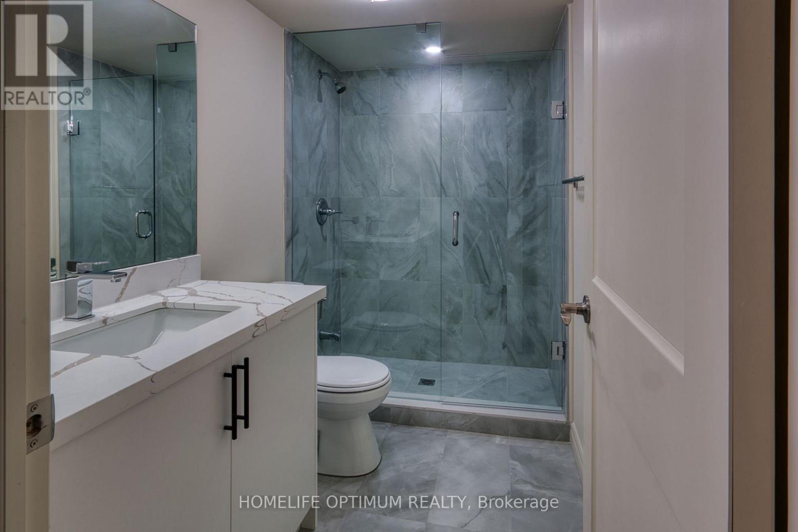 #204 12 SUNCREST LANE - 6
