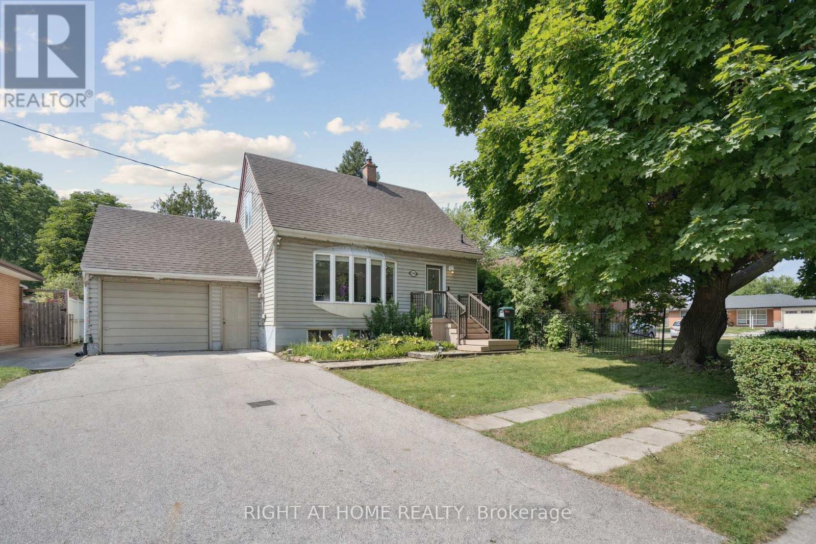 2343 MOUNTAINSIDE DRIVE - 2