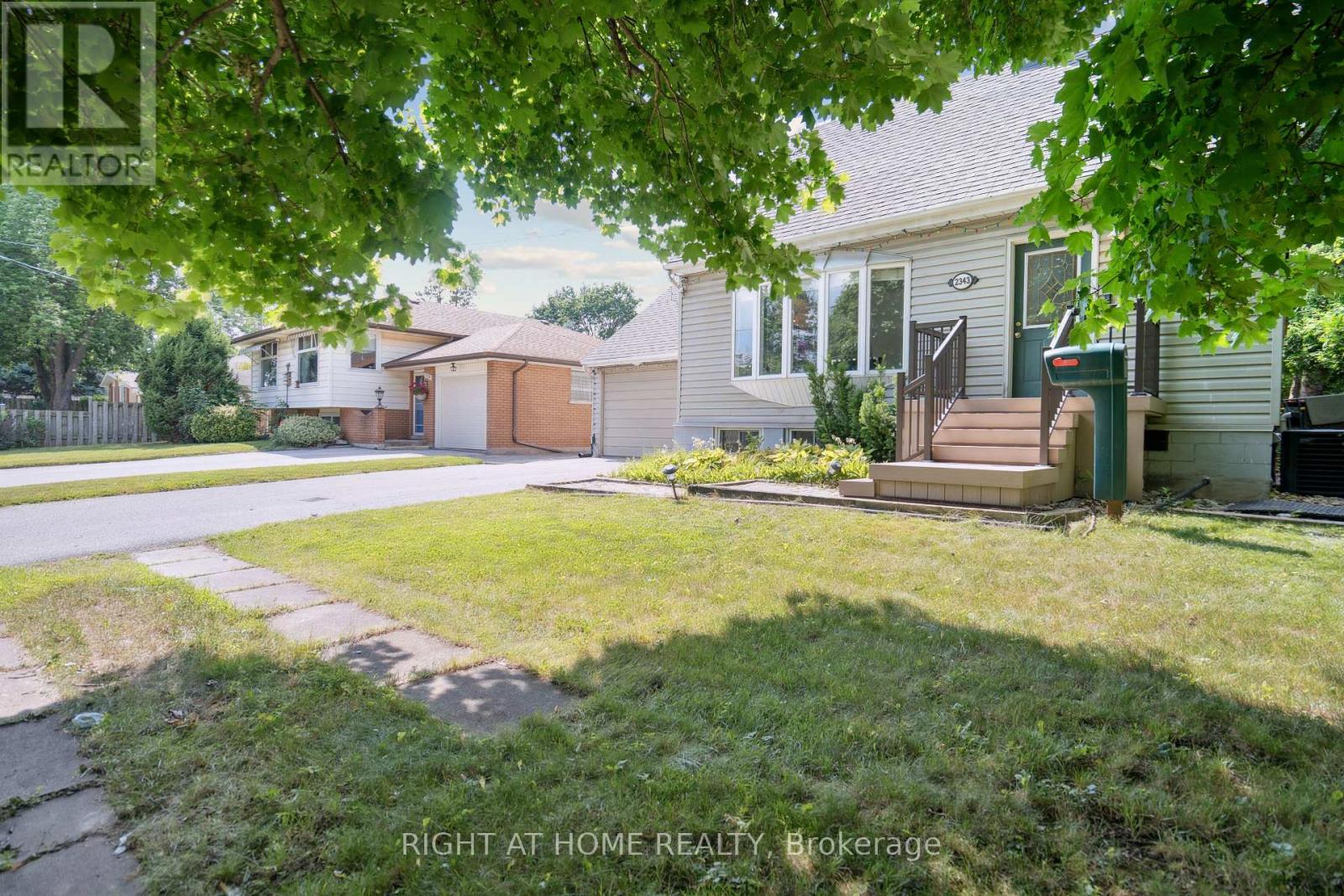 2343 MOUNTAINSIDE DRIVE - 4