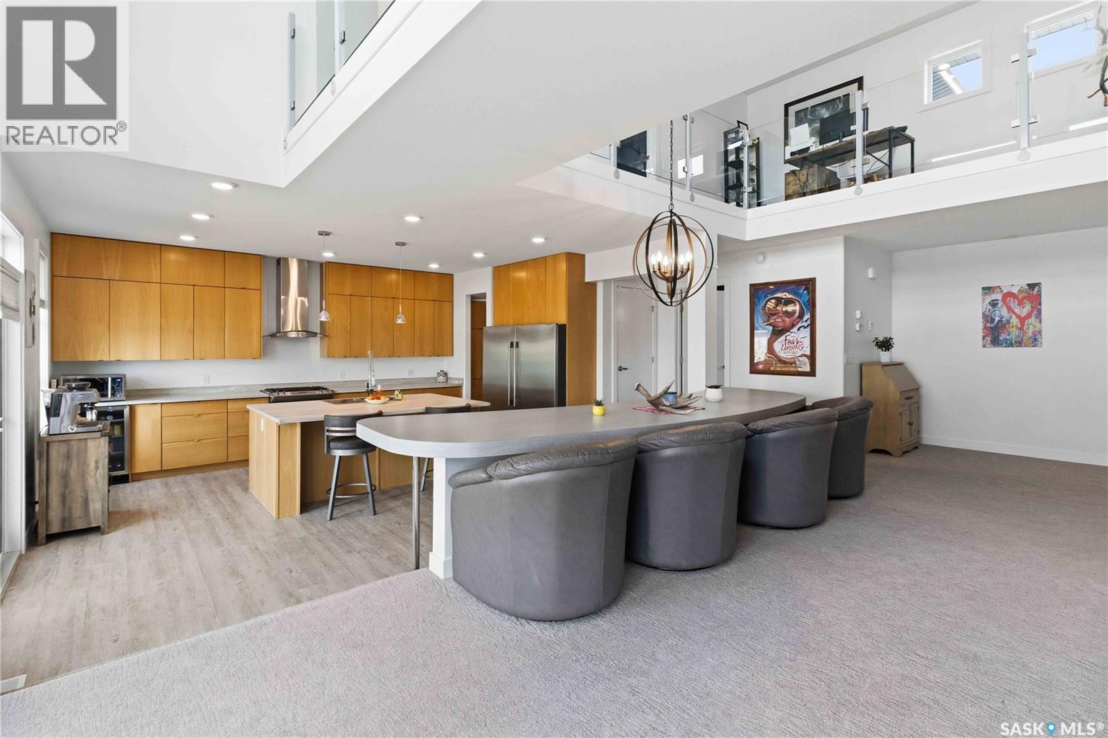 19 Pape DRIVE - 6
