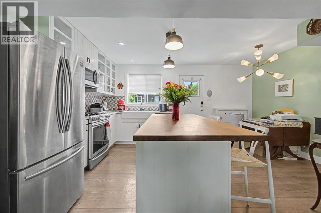 633 Regal Park NE - 4