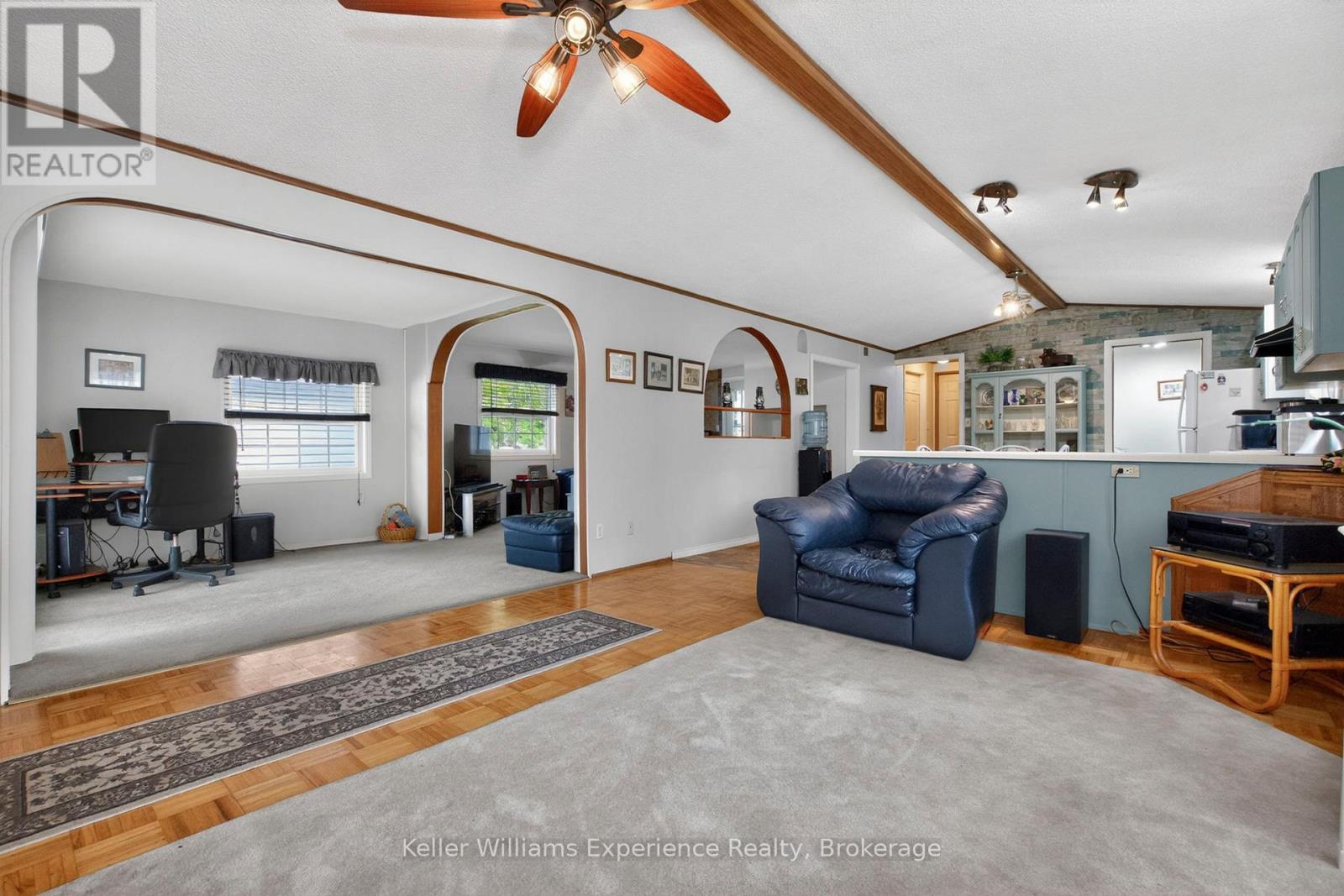 #15 5411 ELLIOTT SIDE ROAD - 15