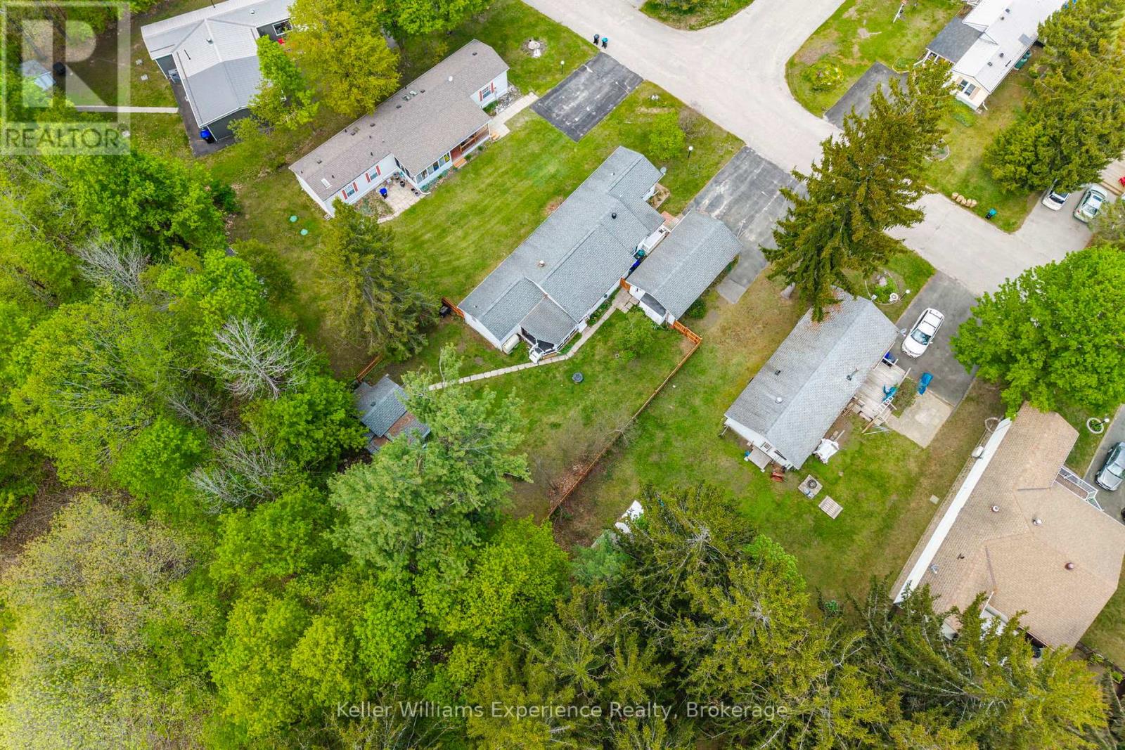 #15 5411 ELLIOTT SIDE ROAD - 34