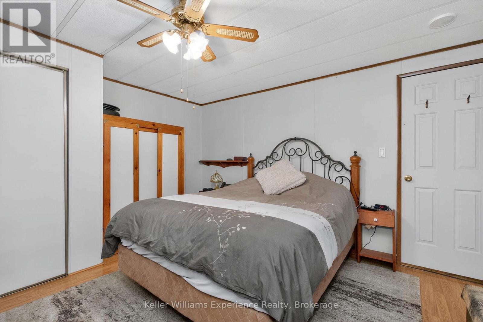 #15 5411 ELLIOTT SIDE ROAD - 21