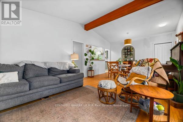 2551 VAN LUVEN ROAD - 11