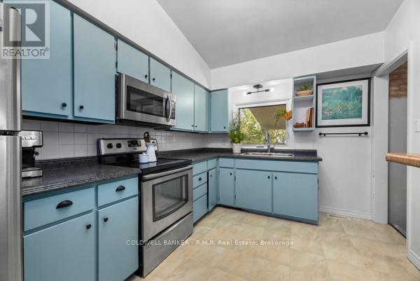 2551 VAN LUVEN ROAD - 17