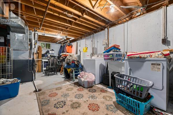 2551 VAN LUVEN ROAD - 22