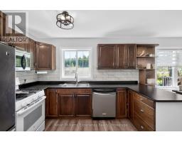 2555 Hodgins Road, Severn, ON L0K2C0 Photo 13