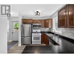2555 Hodgins Road, Severn, ON L0K2C0 Photo 12