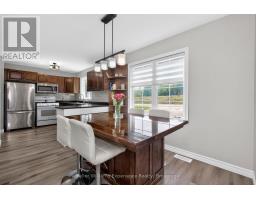 2555 Hodgins Road, Severn, ON L0K2C0 Photo 9