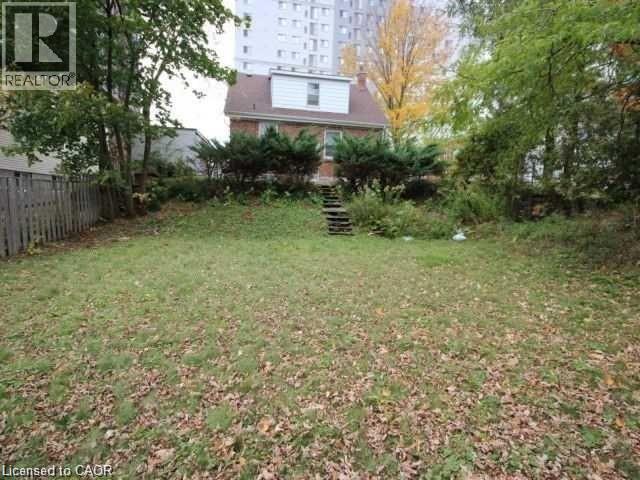 342 KING Street N - 3