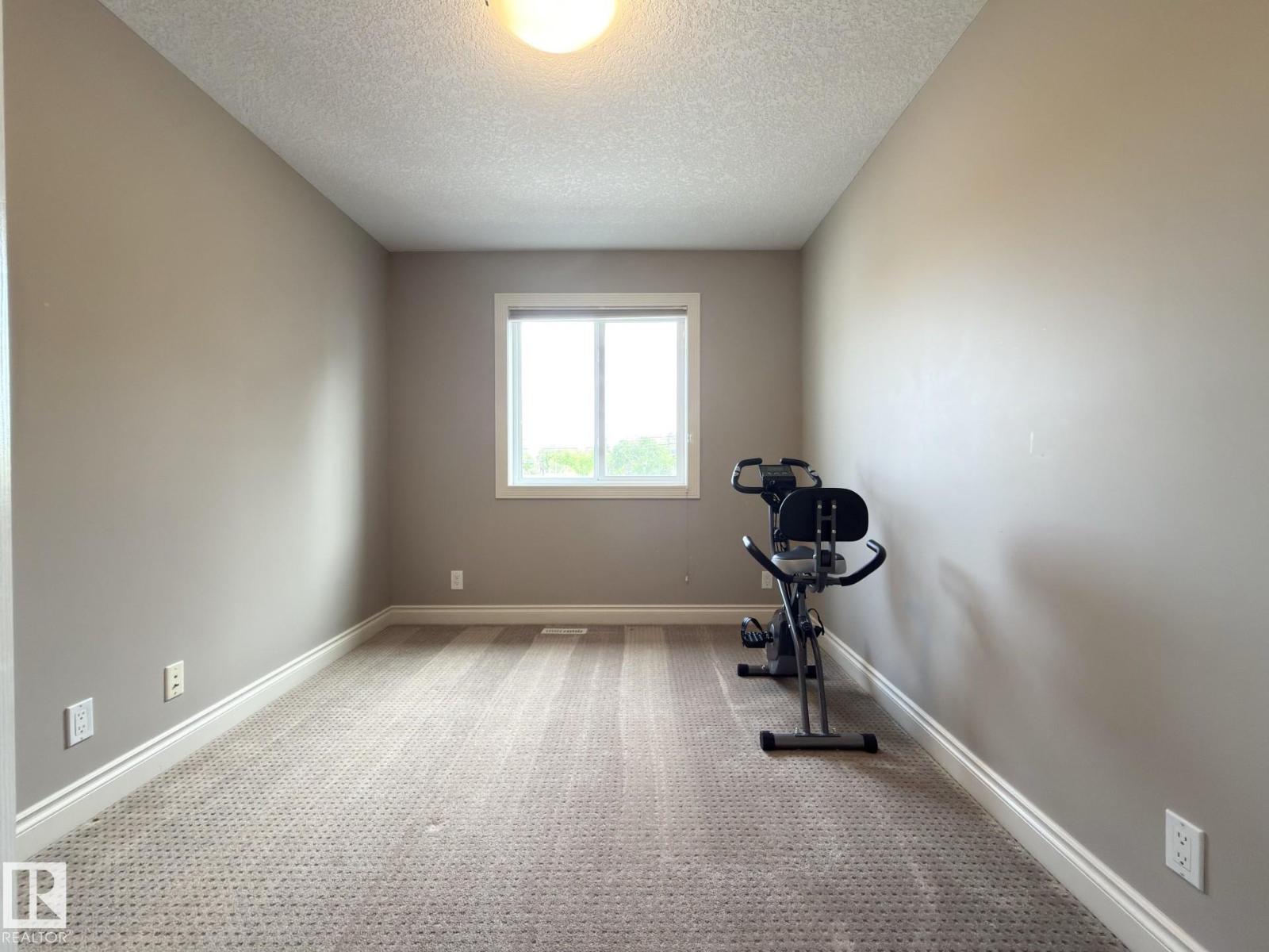 11342 79 AV NW - 23