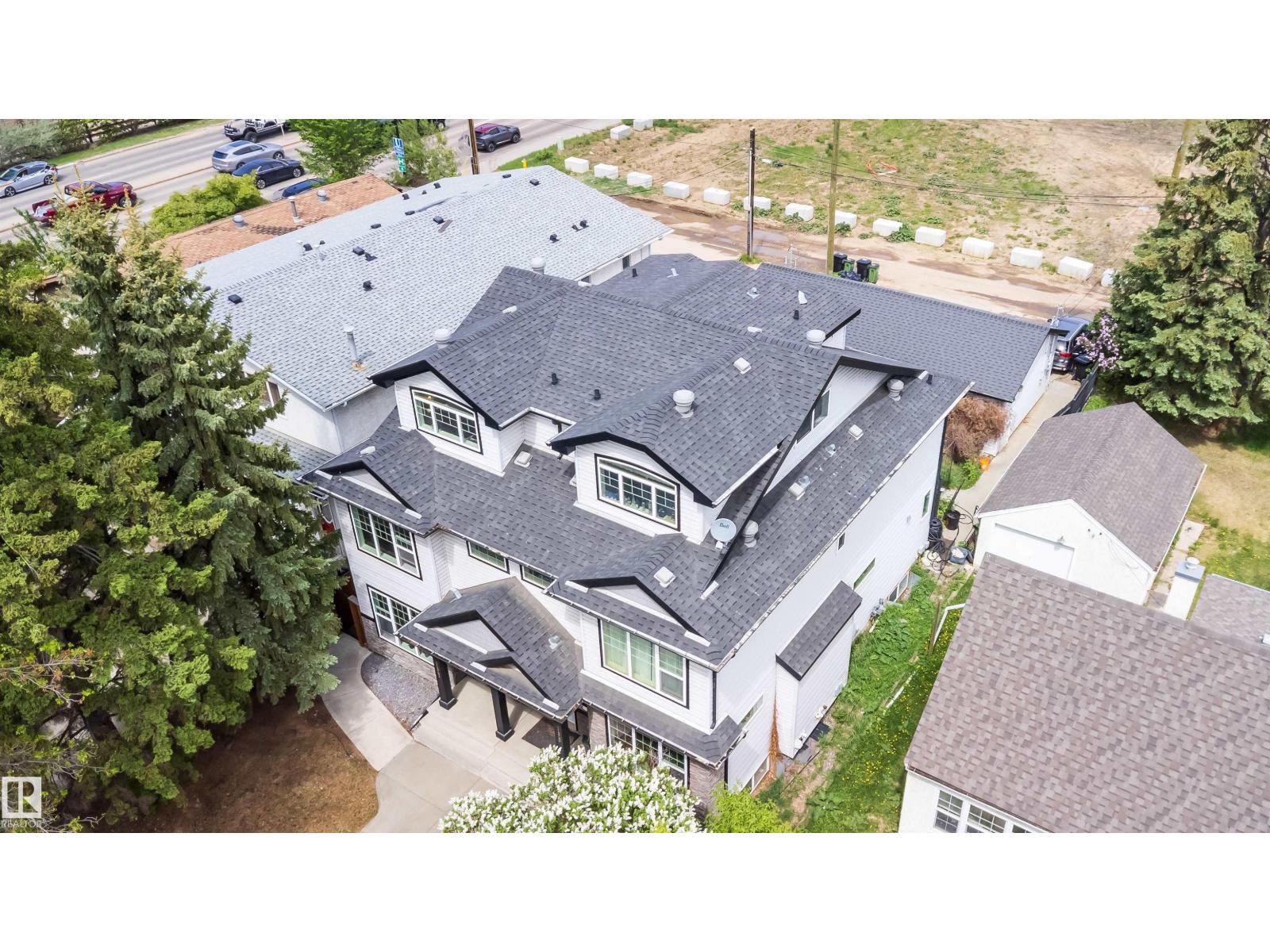11342 79 AV NW - 50
