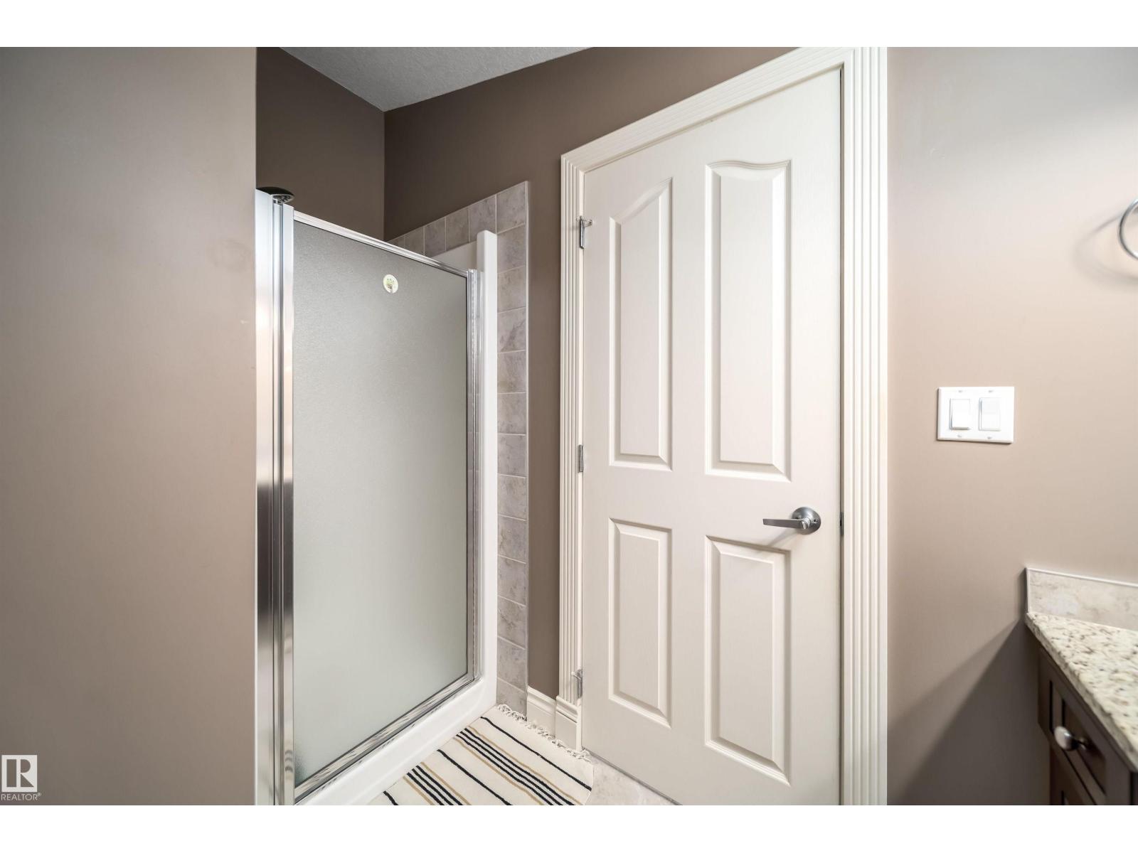 11342 79 AV NW - 30