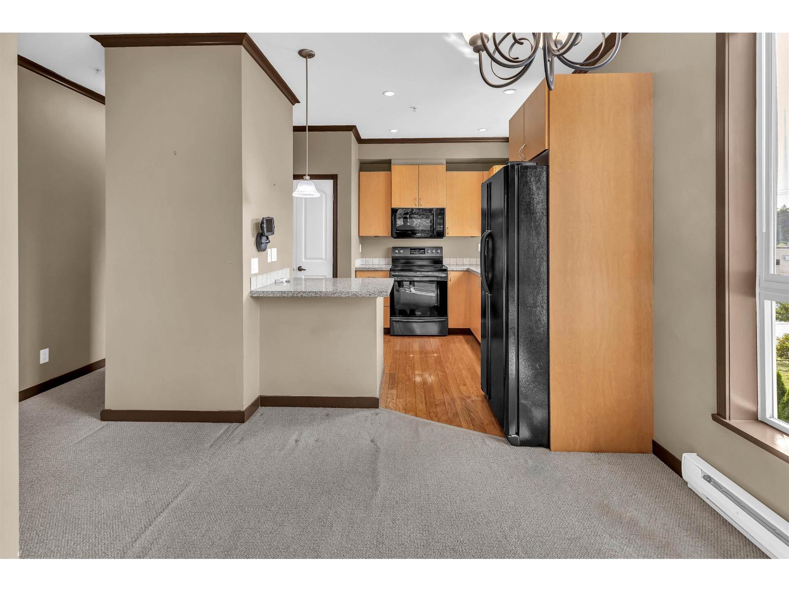 1 Bed, 1 Bath Condo for Sale in Abbotsford – 312 33485 SOUTH FRASER WAY, Abbotsford – MLS# R3093062 - Image 9