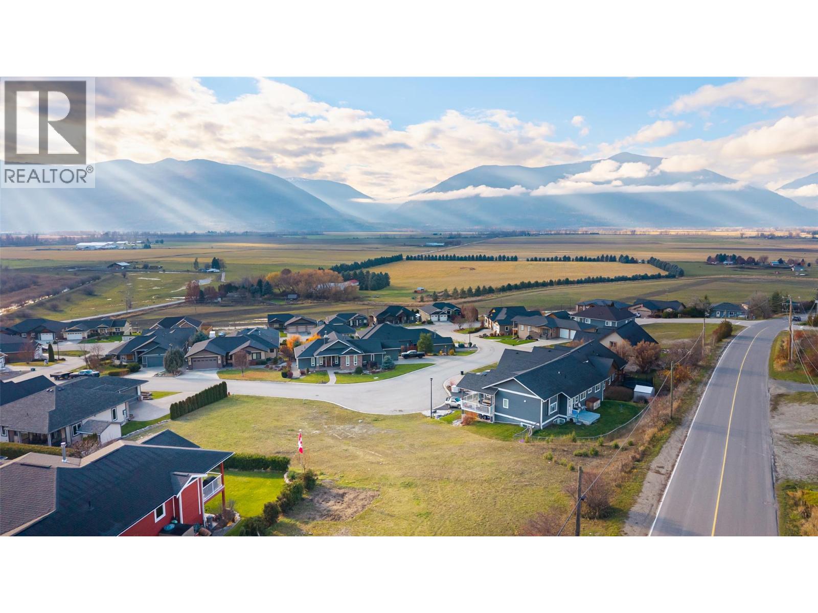 1016 Purcell Crescent, Creston