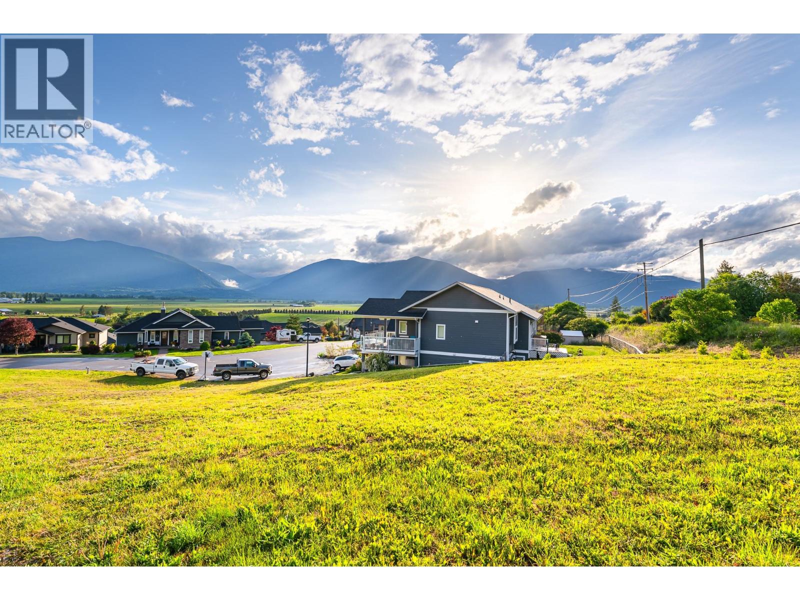 1016 Purcell Crescent, Creston