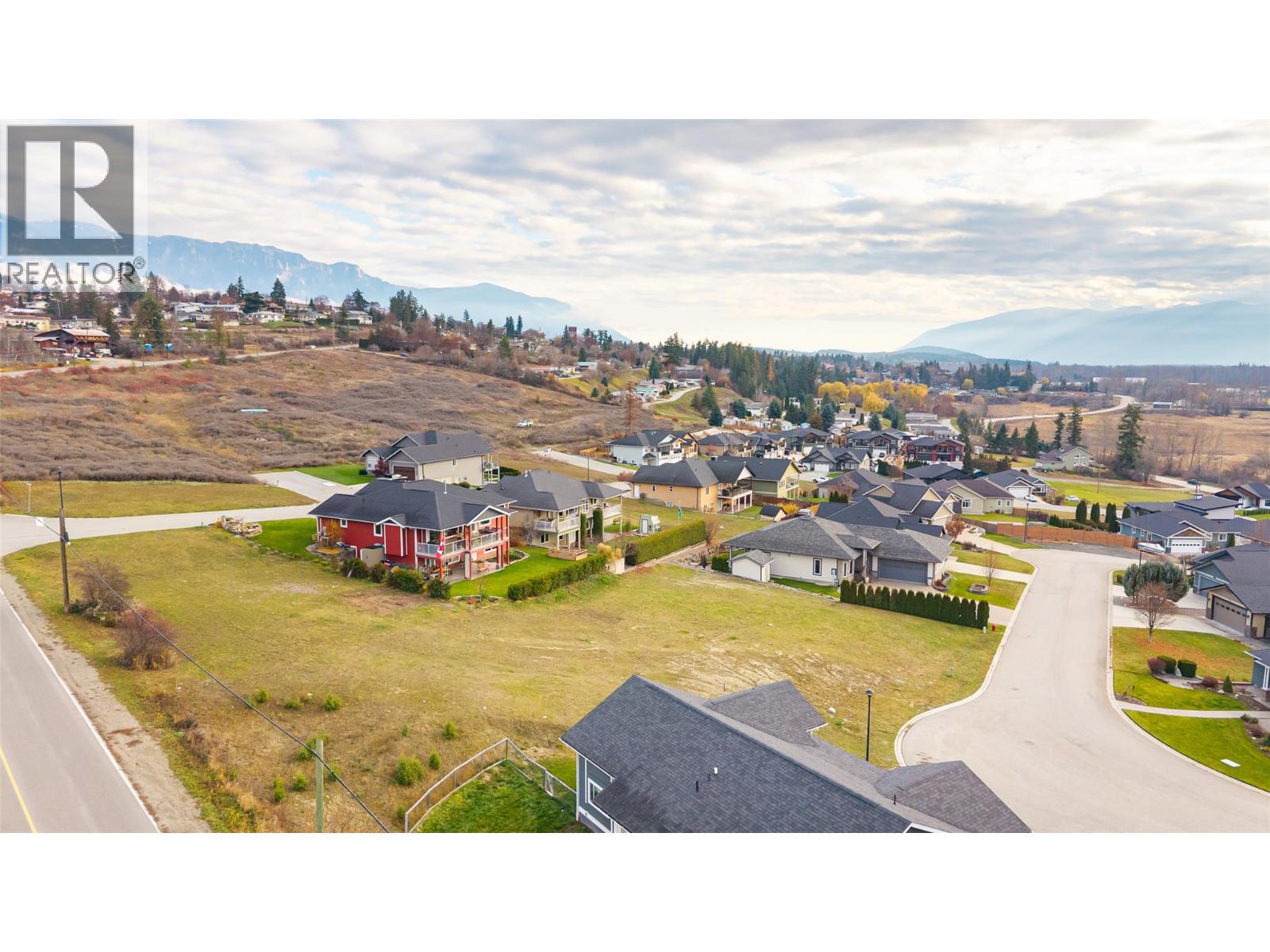 1016 Purcell Crescent, Creston