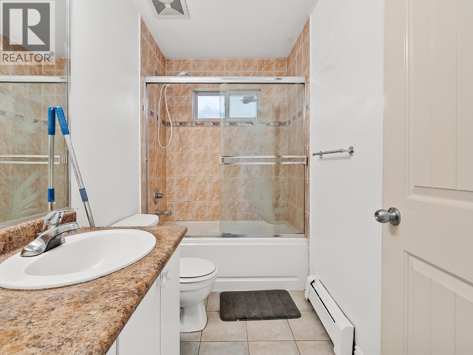 5 Bed, 4 Bath House for Sale in New Westminster – 268 HAMPTON STREET, New Westminster - Image 28