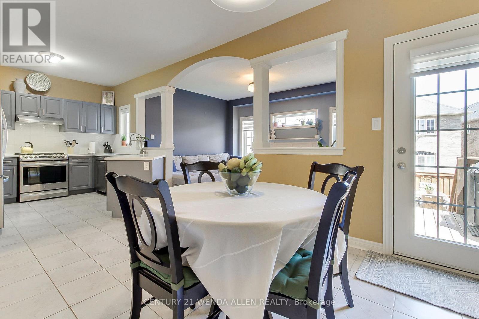79 JEVONS DRIVE - 20