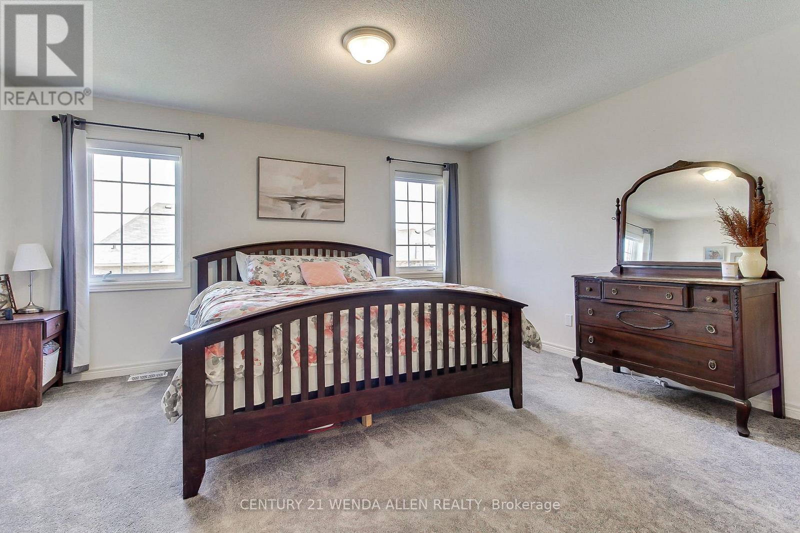 79 JEVONS DRIVE - 30