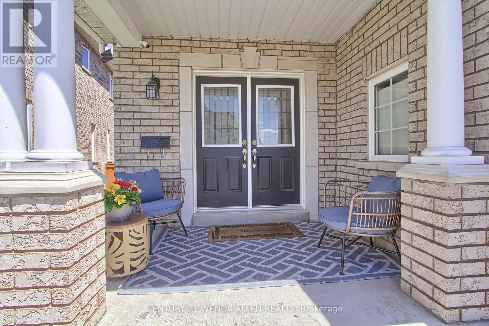 79 JEVONS DRIVE - 5