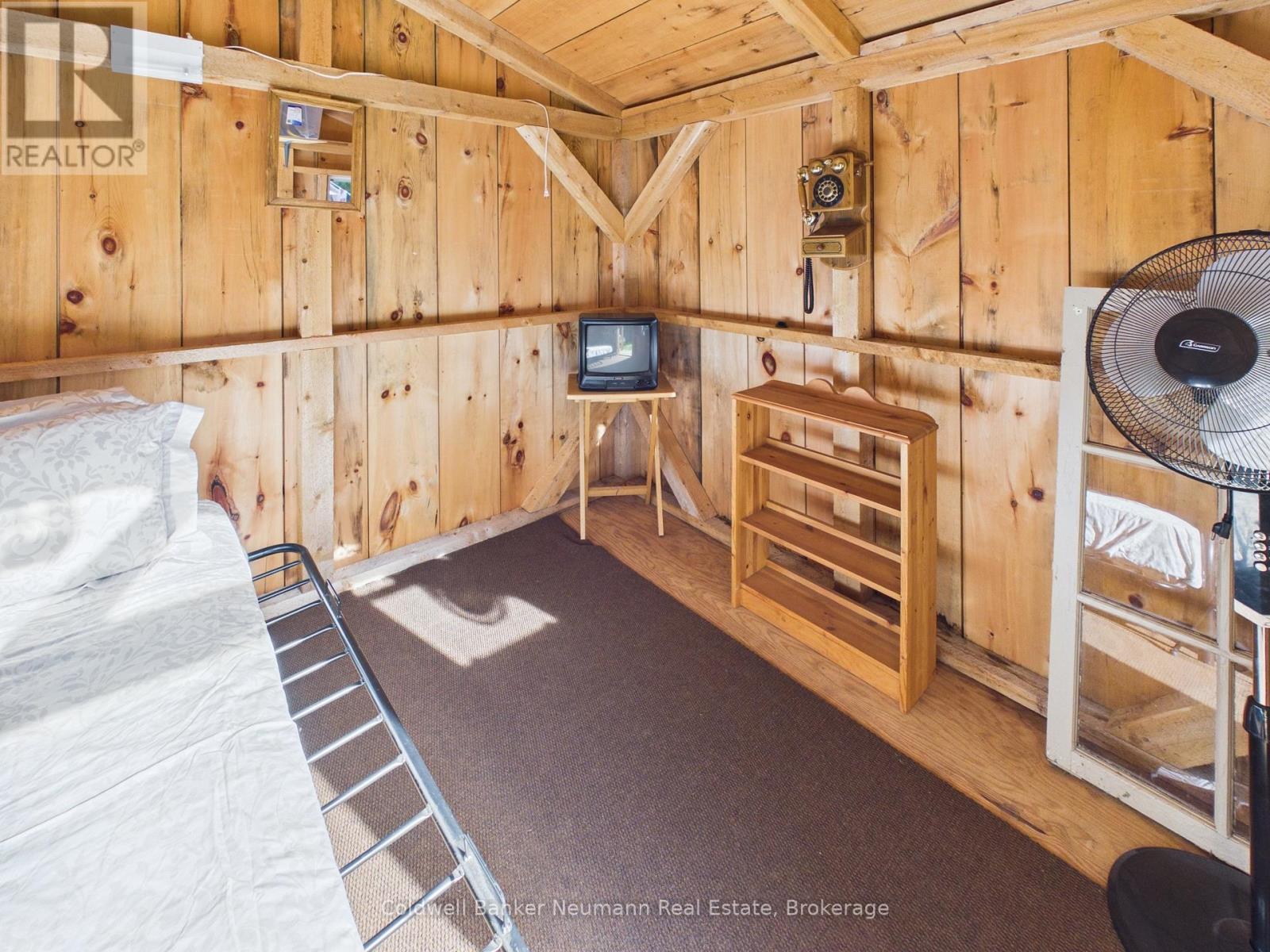 857 PIKE BAY ROAD - 18