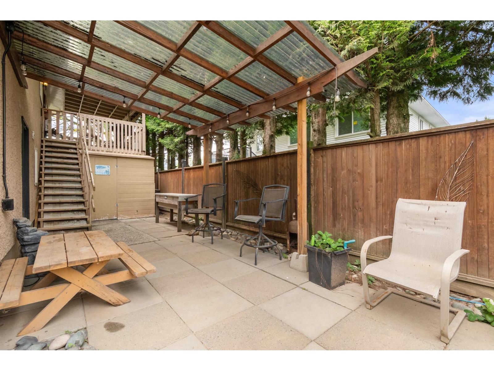 10218 OVAL DRIVE, Fairfield Island, Chilliwack