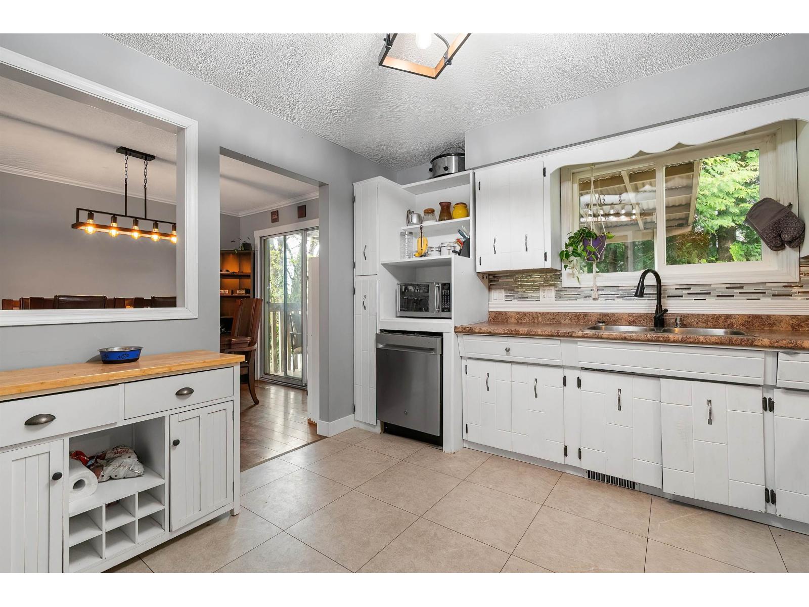 10218 OVAL DRIVE, Fairfield Island, Chilliwack