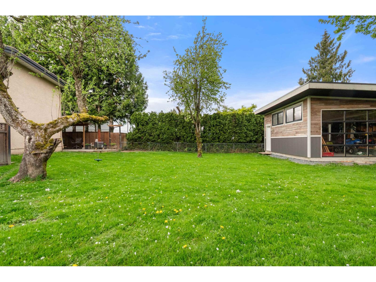 10218 OVAL DRIVE, Fairfield Island, Chilliwack