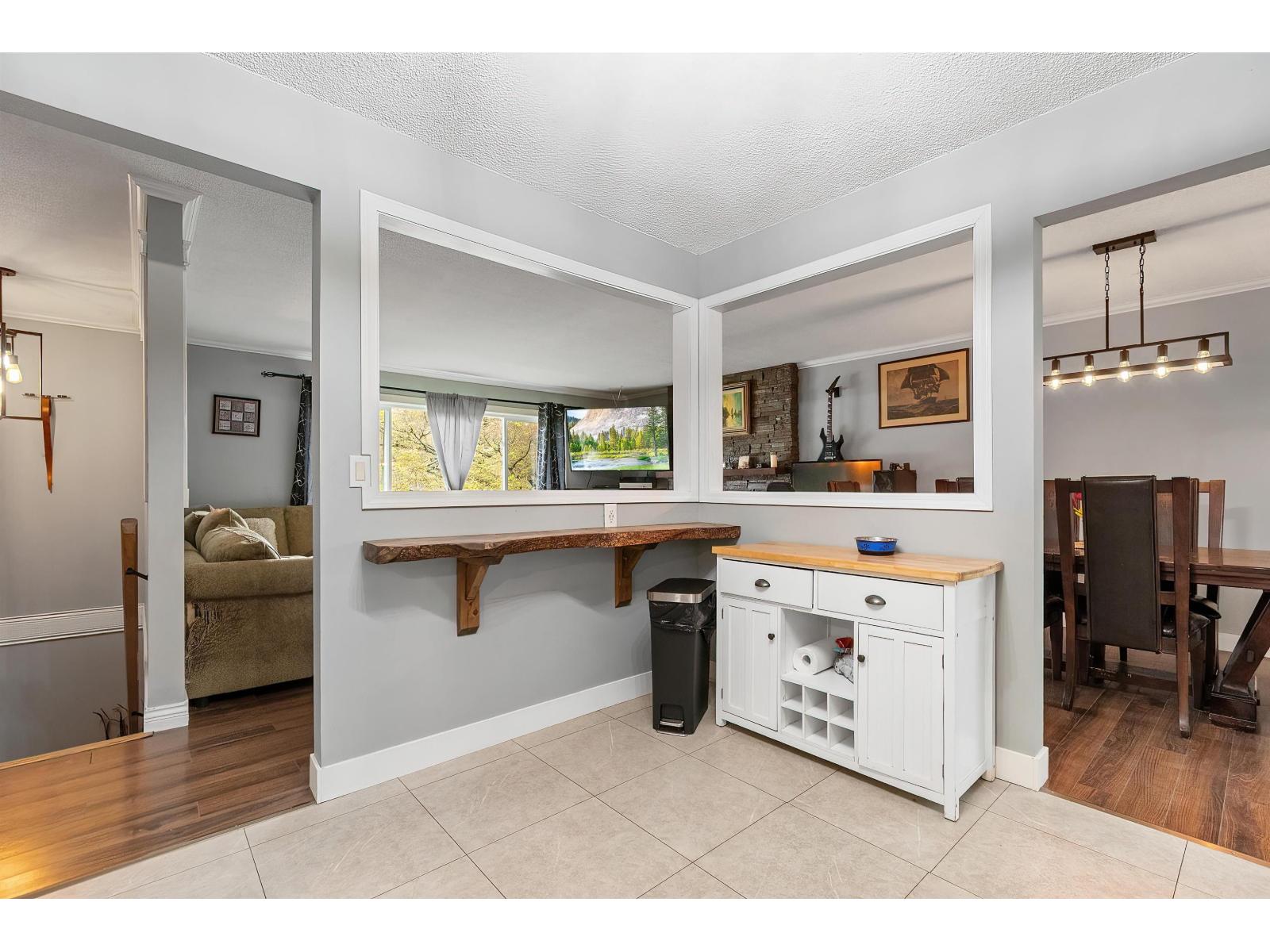 10218 OVAL DRIVE, Fairfield Island, Chilliwack